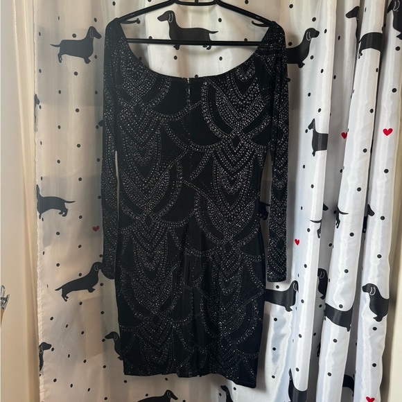 Le Chateau Black Long Sleeve Bodycon Dress - Picture 3 of 4